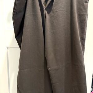 Dockers Relaxed Fit Gray Pants